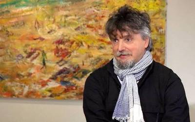 Patziku Perurena: “Politika, historia edota iruzkin politikoak biltzen dituen artikulu bilduma jasotzen du liburuak”