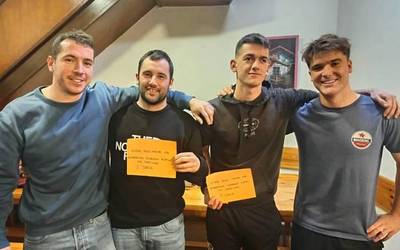 Unax Yeregi eta Aritz Gonzalez nagusitu dira Inpernupeko mus txapelketan