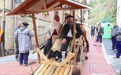 Eguberri-garaia ekitaldi ugariz beteta dator Soraluzera