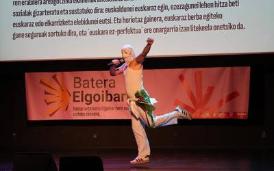 Batera Elgoibarren herri-ekimenaren aurkezpena, bideoan jasota