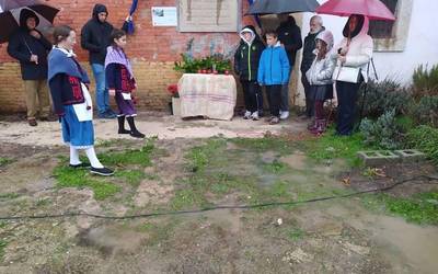 Irañetako frontoiaren oroimenezkoa, Ondarraren funts onomastikoa eta  Altsasuko udala