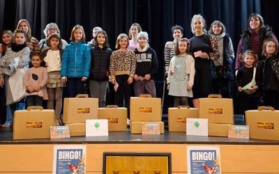 Kaxkabeltzako bingoan hamar sari banatu dituzte