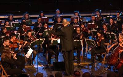 The Poguesen 'Fairytale of New York' abestia Bergarako Orkestra Sinfonikoaren eskutik