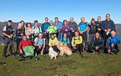 Igandean urteko hondar mendi martxa eginen dute Baztango Mendigoizaleek Auzara