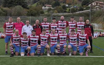 Belar artifiziala duen Arkiskil berrituan gogotsu Aurrera