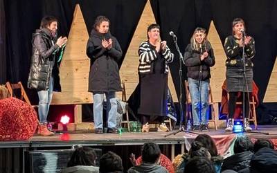 Bertsozalez bete du Foru plaza urteroko jaialdiak