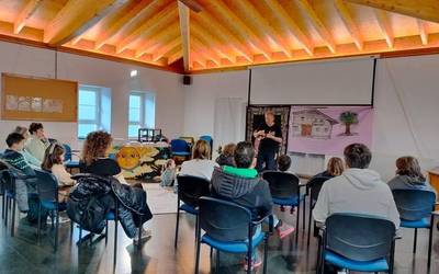 Atzo banatu zituzten Aiarako Gabonetako marrazki lehiaketako sariak