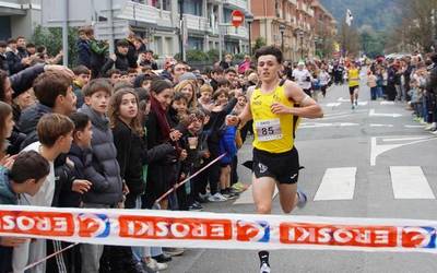 Xabat Elortza eta June Agirrezabalaga aurten ere nagusi San Silbestre lasterketan