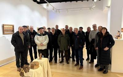 Bergarako Taila Eskolaren 54 lan daude ikusgai Aroztegi aretoan