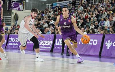 ISBk azken hatsean galdu ditu partida eta lidergoa Valladoliden