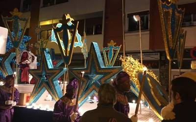 [ORDUTEGIA]: Errege Magoen kabalkadak gaur eskualdean