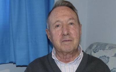 Bihar esango du azken meza Elgetako parroko Juan Cruz Juaristik