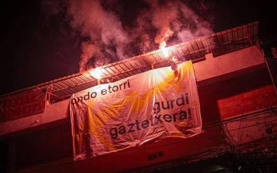 Ongi etorri beroa egin diote Gurdi Gaztetxeari