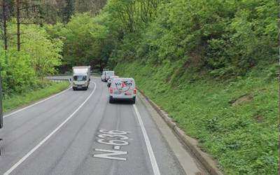 Errei bat itxi dute Kanpanzarren kamioi batek izandako matxuragatik