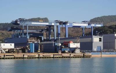 Astelehenean itzuliko dira lanera Balenciagako langileak