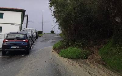 luizi txiki bat izan da Jadarre auzoan