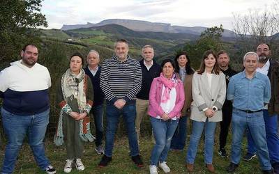 Artziniegak planifikazioa behar du, ez inprobisazioa