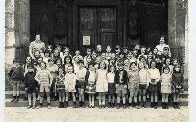 Sarean ikusgai jarri dute Elgoibar Ikastolaren ibilbideari buruzko dokumentala