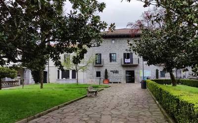 Gurasoen Txokoa programa urtarrilean itzuliko da gurasoei seme-alaben hezkuntzan laguntzeko