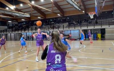 Hasierako defentsako akatsek zigortu zuten Smartlog Ointxe