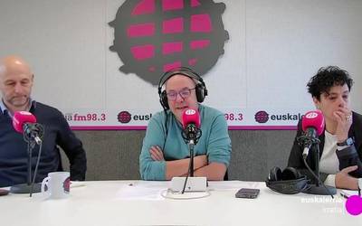 "Etxe Zurian munduko etorkizuna erabakitzen ari dira"