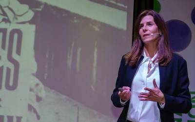 Bigarren Hezkuntzara igarotzeari buruzko tailerra, bihar La Milagrosa Ikastetxean