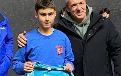 Urdax Garriga pilotari urduñarra Bizkaiko buruz buruko txapelduna da