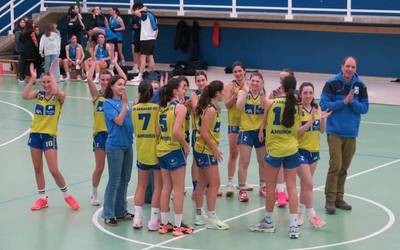 Zaraobeko emakumezkoen junior taldeak ere lortu du Euskal Ligara igotzea