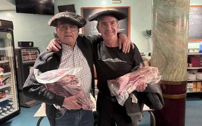 Iñaki Azpiazu eta Josu Indamendi nagusitu ziren Euskal Herriko Mus Txapelketako Debako kanporaketan