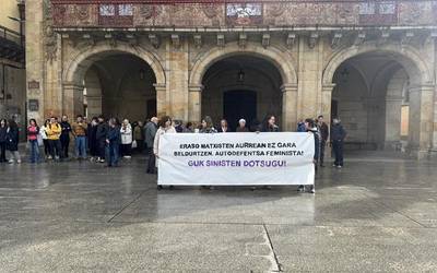 Epaitzen ari diren eraso matxistaren harira, elkarretaratzea egin dute