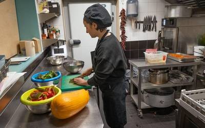 Osasuna eta elikadura ikuspegi feministatik lantzeko hiru tailer teoriko-praktiko eskainiko ditu Faktoriak datozen hilabeteetan