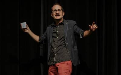 Imanol Ituño magoak ikuskizuna eskainiko du igande honetan Kultur Etxean