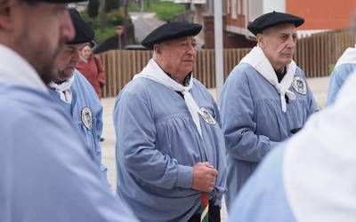 Enrique Larrabaster Zabala: "Jentiek zertako dan ikusten dabienien porta eitzen da"