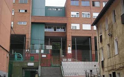 Eusko Jaurlaritzak Lamiakoko eskola ixteko erabakia hartu du