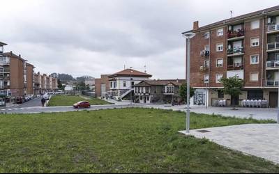 Emakume zientzialariek Urdulizko erakusleihoak hartu dituzte