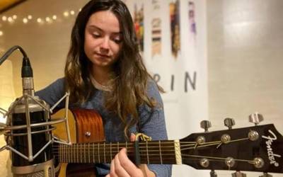 Ane Martijaren lan berria, idazleen literatur geraldiak Sakanan eta Enrike Zelaia Alemanian