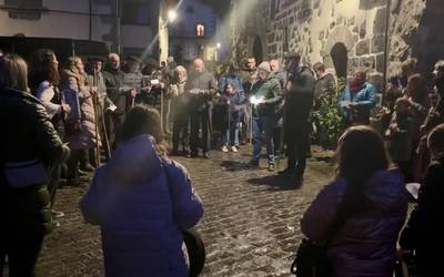 Kopla kantari ibili dira Leitzan Santa Ageda bezperan