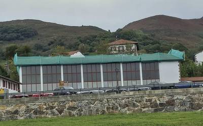 Otsaileko bigarren astean edekiko da seguruenik Zugarramurdiko frontoia