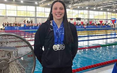 Paula Calvo Gipuzkoako txapeldun, juniorretan eta seniorretan