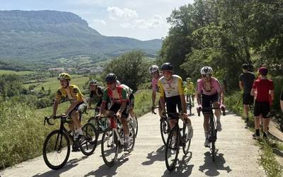 Txirrindularitza eta Areto futbola