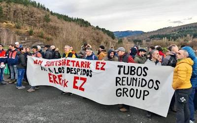 Amurrioko Tubos Reunidosen 15 lanuzte egun deitu dituzte kaleratzeen aurka