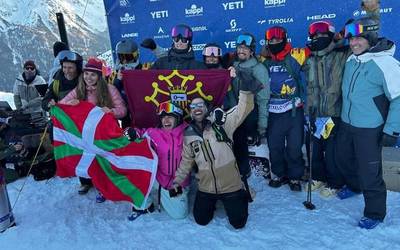 Zortzigarren postua lortu du Uxue Palaciosek junior mailako freeride munduko txapelketan