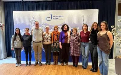 Emakume zientzialari zornotzarrei aitortza