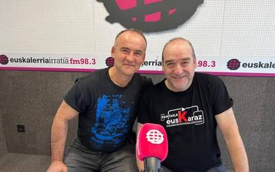 "Soldadutza desegin genuen baina armada ez"