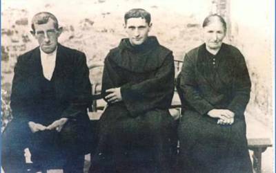 Aita Kandido, berben bilatzailea