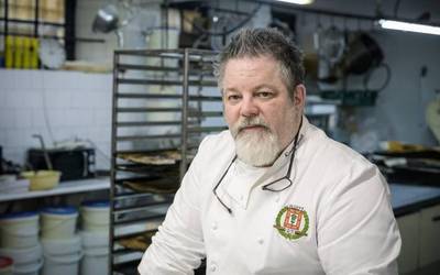 Kimetz Garate: "Jendea  postrearekin  gozatzen ikusteak poztasuna  ematen dit"