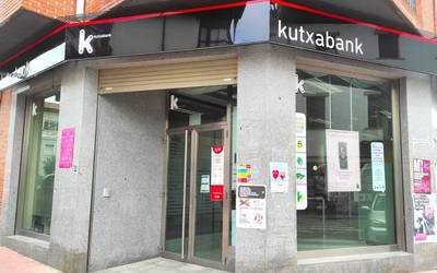 Kutxazainak eta bizuma etengo ditu Kutxabankek larunbat honetan