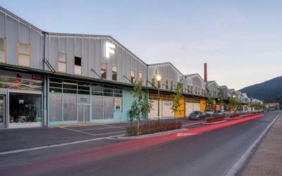 Aiaraldea Ekintzen Faktoria garbitzaile bila dago