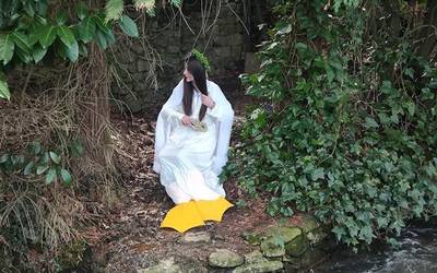 Ibilbide mitologikoa egin dugu, Aratusteen barruan