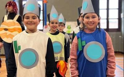 Mariaren Lagundia Ikastolatik espaziora iritsi dira zuzenean ikasleak